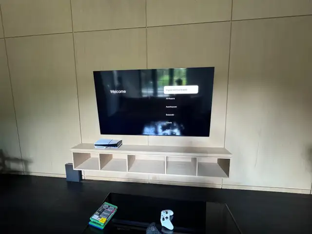 Tv mounting & Installation - handyman 647-581-1160 SAME DAY